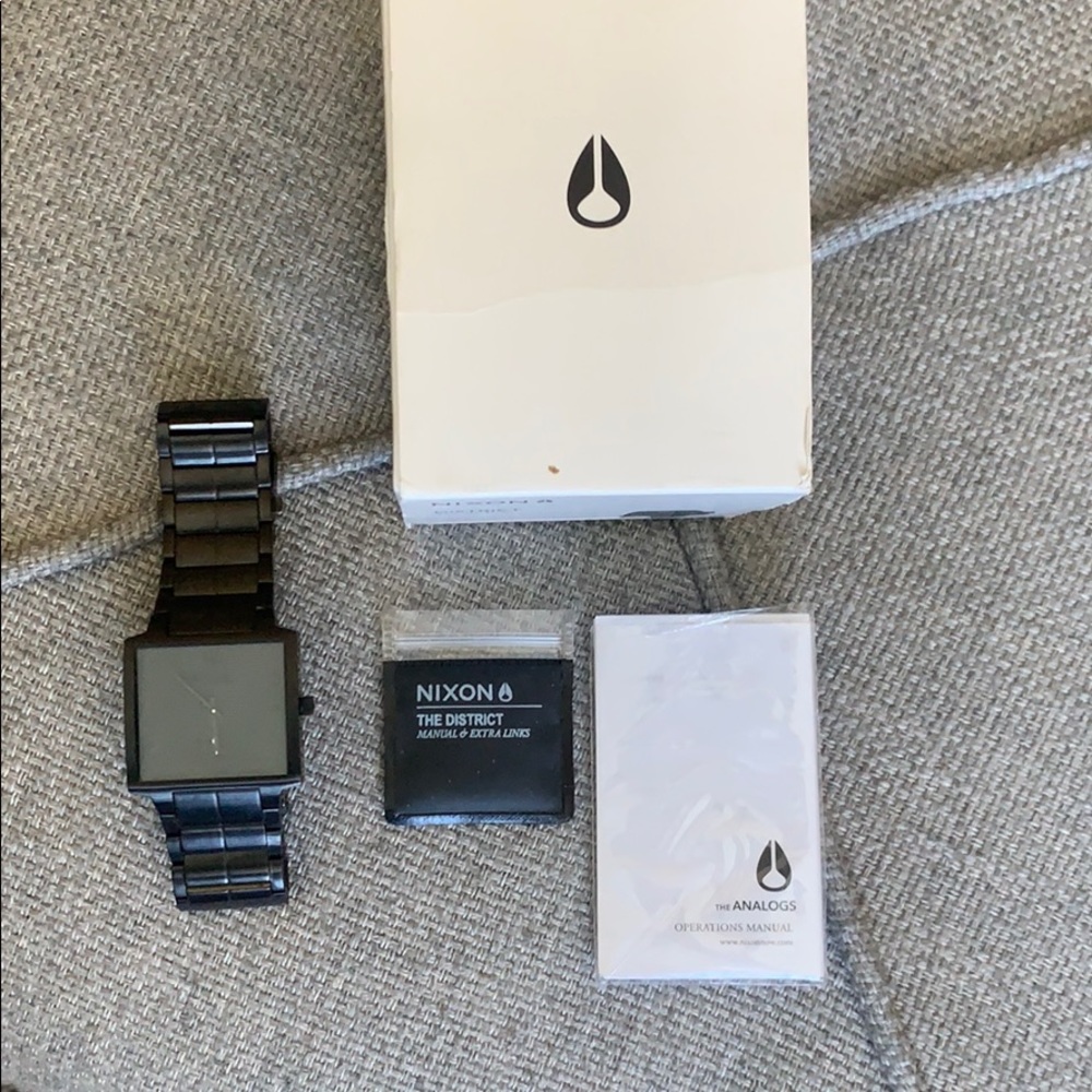 Nixon District Watch - All Black